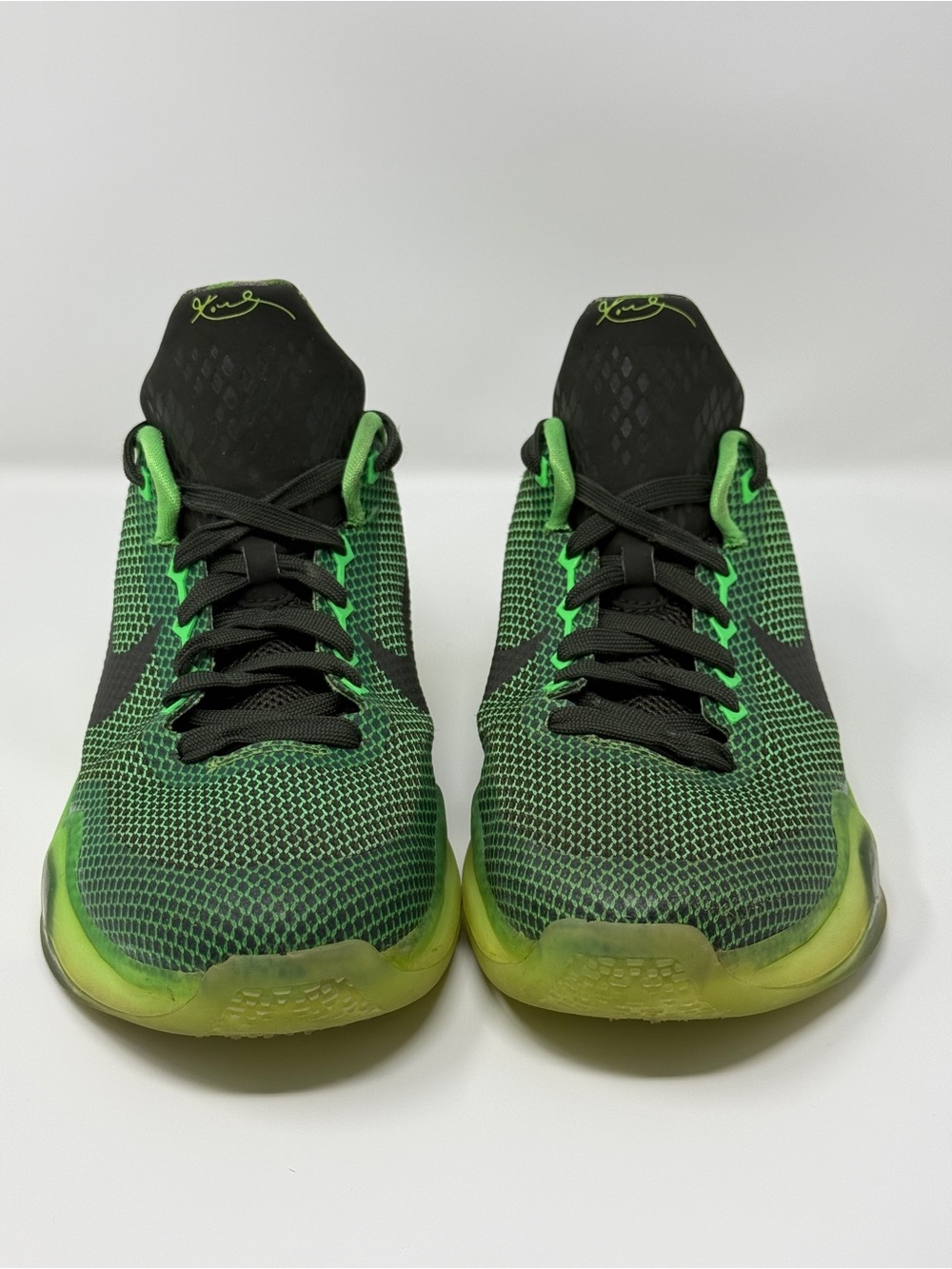 Size 7Y (GS) - Nike Kobe 10 Low Vino